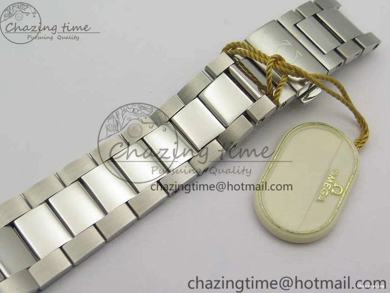 1230 Speedmaster ’57 Co-Axial OMF 1:1 Best Edition Black Dial White Markers On SS Bracelet A Durable 8146